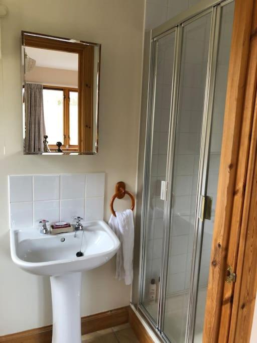 Arisaig Holiday Apartment ภายนอก รูปภาพ